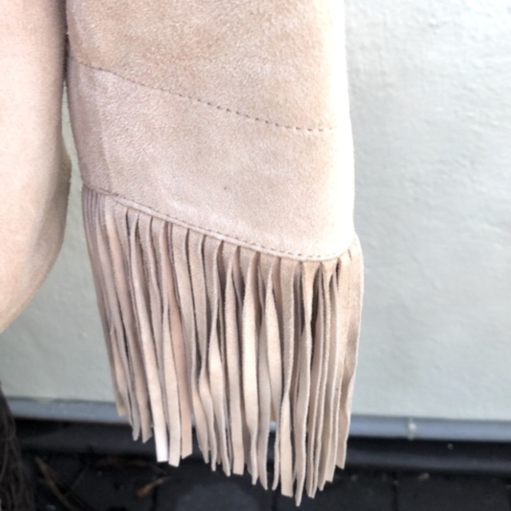 Marc Cain Tan Leather Suede Cropped Fringed light weight jacket size small - Picture 4 of 6